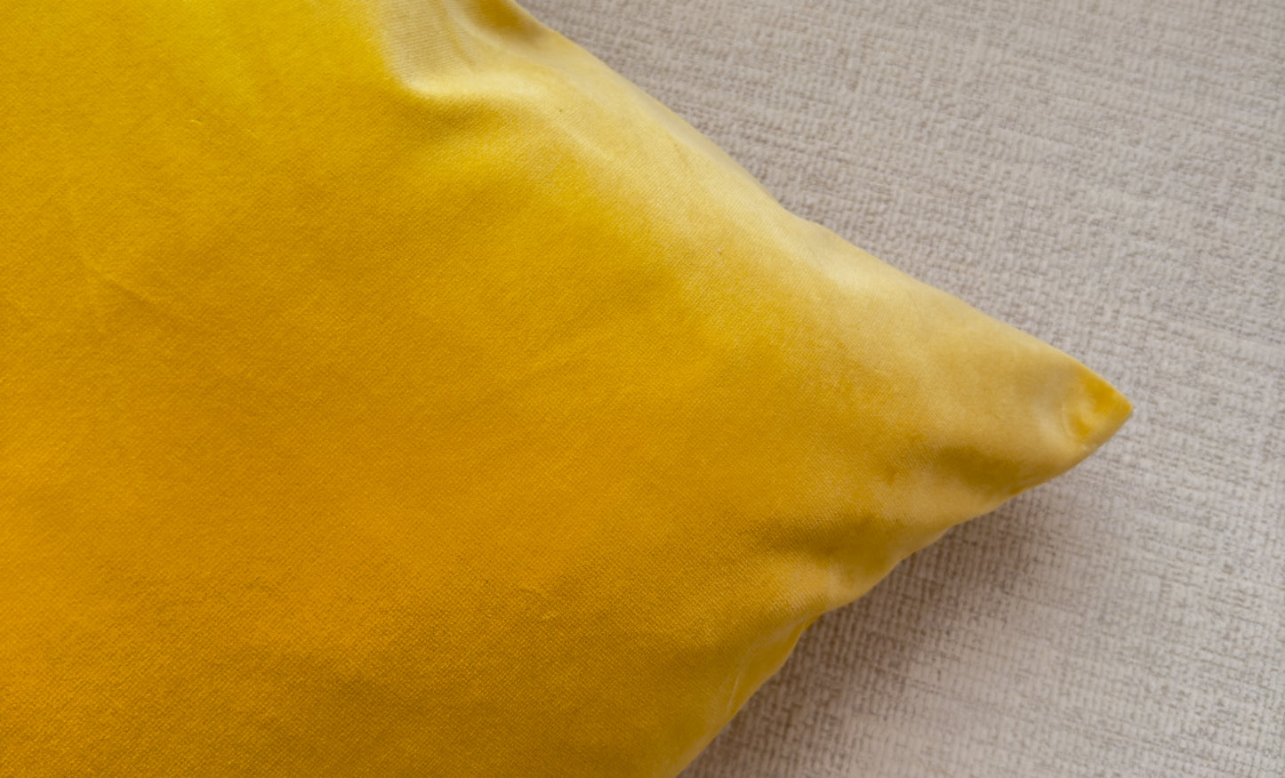 Luxury Velvet Lemon Yellow Cushion Cover, Lemon Yellow Velvet Pillow Cover 18x18Inches, 45x45cm